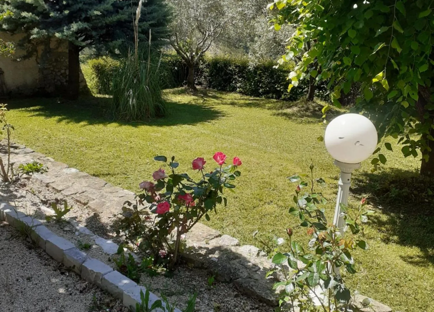 La Tonnelle Bed and Breakfast Plaisians Bed & Breakfast